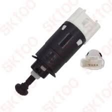 FREN PEDAL MÜŞÜRÜ RENAULT CLIO III 05>12 CLIO IV 12> CAPTUR I 12> KANGOO 05> LAGUNA II 01>07 DACIA LOGAN I-II 06>18 SANDERO I-II 08>18 DUSTER I-II 10>21 OPEL VİVARO B 06>14 4 FİŞLİ