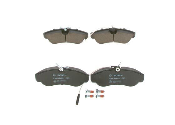 BOSCH 0986424031 ÖN BALATA FİŞLİ BOXER-DUCATO-JUMPER 1800kg 94>02 - Görsel 1