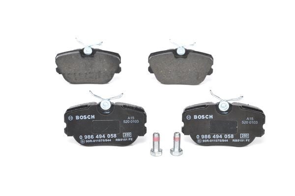 BOSCH 0986494058 FREN BALATASI ON MERCEDES W201 83>93 - Görsel 1