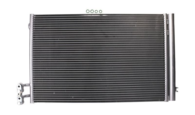 BOSCH 1986AD2167 KLIMA RADYATORU BMW E81 E82 E87 E88 E90 E91 E92 E93 E84 E89 - Görsel 1