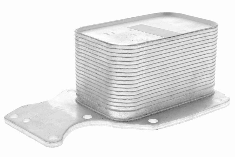 MAHLE CLC251000S YAG SOGUTUCUSU BMW B37 B38 B46 B48 F20 F21 F22 F23 F30 F31 F34 F35 G20 F32 F33 F36 G22 G26 F10 F11 G 30 G31 G38 G32 G11 G12 F25 G01 G08 F26 G02 F15 - Görsel 1