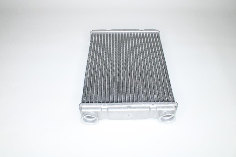 MOTORTEC RNT0745 KALORİFER RADYATORU MGN III-FLUENCE 198X165X26 - Görsel 1
