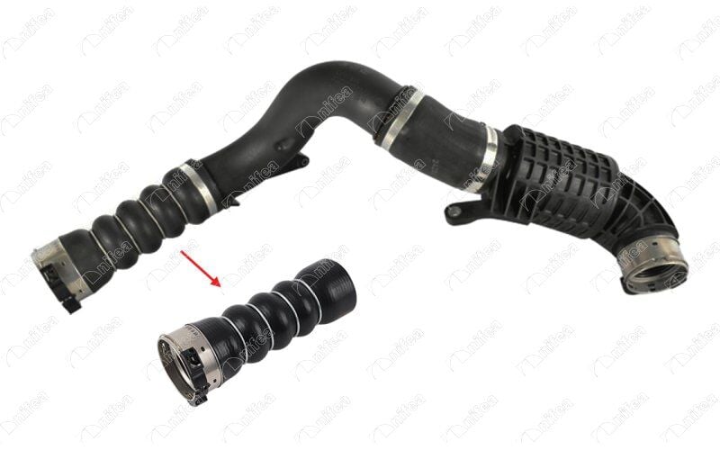 NIFEA 35486 TURBOSARJ HORTUMU SAG BMW B47 F45 F46 F48 F39 . MINI F54 F55 F56 F57 F60 BUYUK - Görsel 1