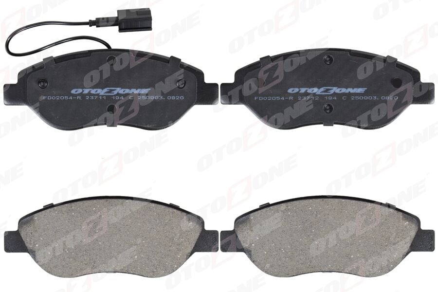 OTOZONE FDO2054-R ÖN FREN BALATASI FİŞLİ FIAT BRAVO II 08>14 EGEA HB 15> ALFA ROMEO MITO 08>15 LANCIA DELTA III 08>14 1.3D MTJ 1.4TB 1.6D MTJ 1.9D MTJ 2.0D MTJ BÜYÜK TİP - Görsel 1