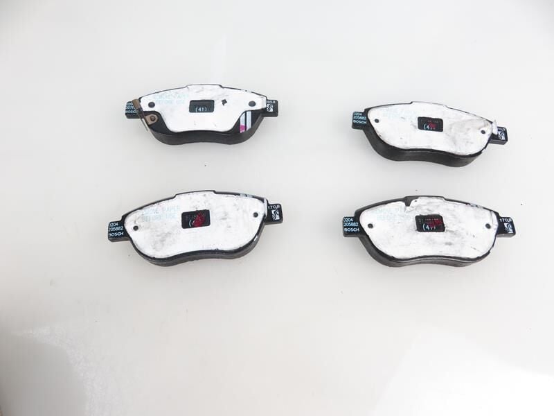 VALEO 9002097 ÖN BALATA CORSA D BÜYÜK TİP 1.3 CDTI 07/06 > FIAT 500L 12> 0.9T 1.4 1.3D MTJ 1.6D MTJ - Görsel 1