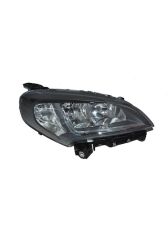 BSG BSG 25-800-027 DOBLO IV FAR SAG SIYAH ( MOTORLU ) ( 1 x H7 /1 x H1 / 1 x WY 21W / 1 x W21/5  )