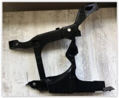 EKSANTRİK ALT KAPAĞI CLIO III-MGN II-III-FLUENCE-KNG II-MODUS-TWNG-LOGAN-DUSTER-LODDY-DOKER K9K 135029443R-135024340R