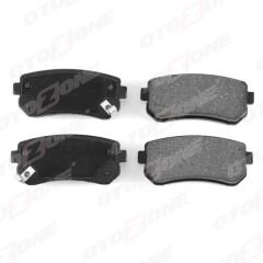 ARKA FREN BALATA HYUNDAI ACCENT ERA 1.4L G4EE 06-10 / İ30 1.4L 1.6L 08-> / İX35 1.6L G4FD GDİ 11-> / KIA CEED 1.4L 1.6L 07-> / SPORTAGE 1.6L G4FD GDİ 09-> / RIO 1.4L 1.6L 05-> Sürtünme yüzeyi düz