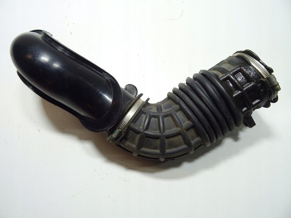 BSG BSG 30-705-081 TRANSIT V-363 HAVA FILTRE HORTUMU KÜÇÜK PARÇA