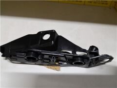 GKL 294125 TAMPON BRAKETİ ÖN SOL PASSAT 2019>>