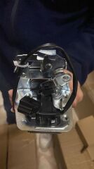 SÜRGÜLÜ KAPI KİLİDİ İÇ SAĞ R.MASTER 3