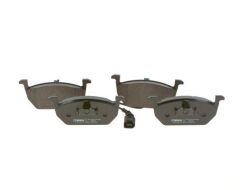 BOSCH 0986494721 ÖN BALATA ÜSTTEN KULAKLI GOLF7-A3-LEON-OCTAVIA 12 >