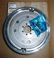 VOLANT RENAULT MEGANE III 09> SCENIC III 09> CAPTUR I 13> TALISMAN 15> MEGANE IV 15> CLIO IV 12> DUSTER 13> EDC 1.5dCi K9K