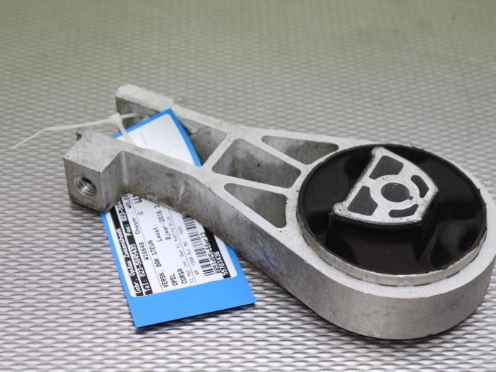 OE-OPEL 55703436 CORSA D CORSA E ADAM PUNTO MOTOR TAKOZU ARKA