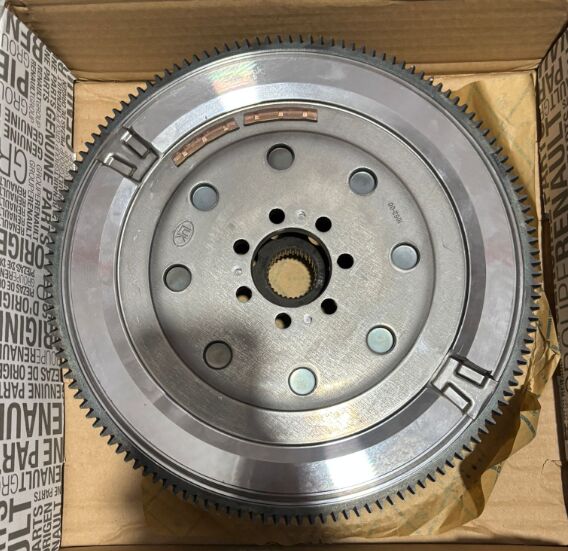 VOLAN RENAULT CAPTUR II 20> GRAND SC NIC IV 16>23 MEGANE IV 18> KADJAR 18> NISSAN QASHQAI II 18> 1.5 BLUE dCi 7 VİTESLİ ÇİFT KAVRAMA DİŞ SAYISI: 137