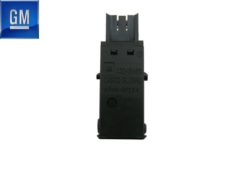 OE-OPEL 13349323 ASTRA J INSIGNIA A ZAFIRA B CRUZE SOKET : USB SIYAH