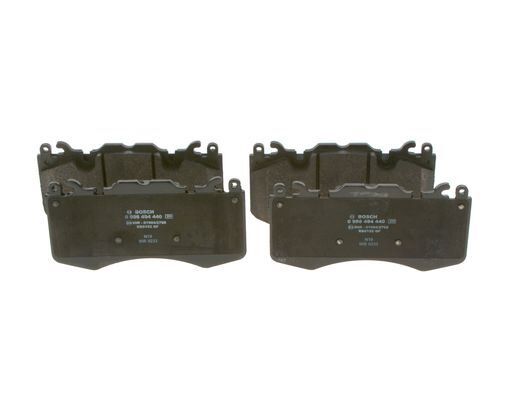 BOSCH 0986494440 FREN BALATASI ON LAND ROVER DEFENDER L663 DISCOVERY L462 RANGE ROVER L322 L405 L320 L494