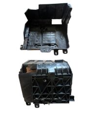 AFT 8200467409 AKÜ ALT TABLASI MEGANE II 02>