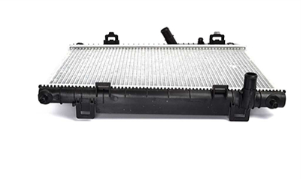 BSG BSG 30-520-024 FIESTA/B-MAX SU RADYATÖRÜ 1548603/1548603