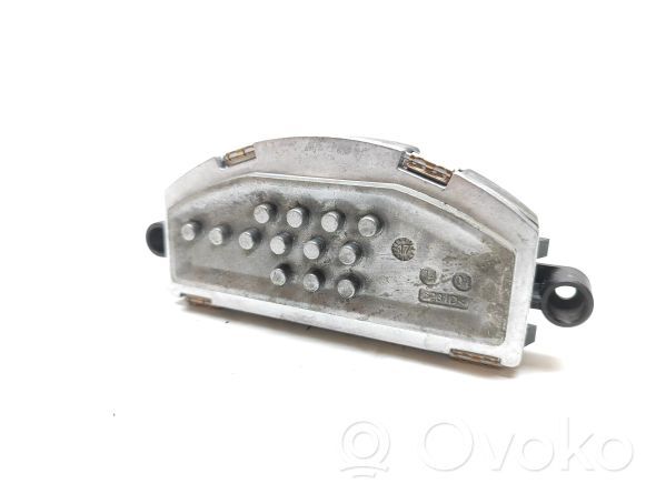 HELLUX HLR.100192 KLIMA FAN REGULATORU MERCEDES VITO W447 14>