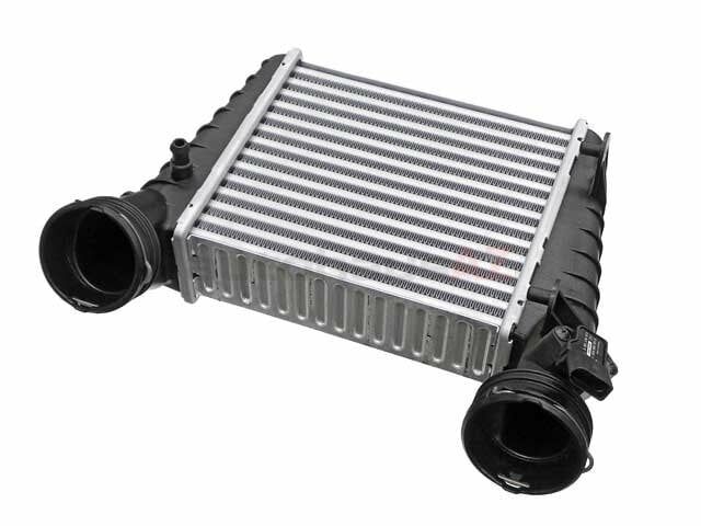 BSG BSG 11-535-003 A4 TURBO RADYATÖRÜ SAG / 8ML376899051( 202X189X62 )