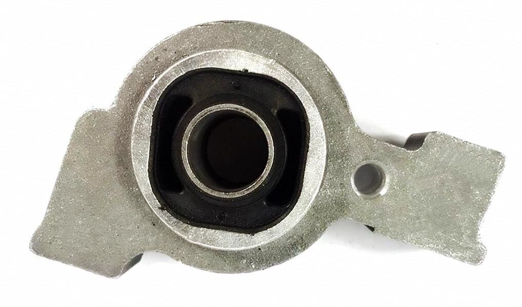 CM 12490 ÖN ALT SALINCAK BRAKETİ BURÇLU SAĞ-SOL PEUGEOT P407 04>10 P508 10>18 CITROEN C5 X7 08>16 C6 06>12