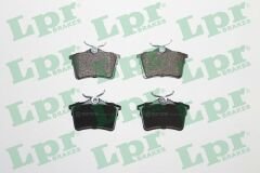 LPR 05P1500 ARKA FREN BALATASI P307 00>09 P308 07>14 PARTNER 08> PARTNER TEPEE 08> BERLINGO 08> C4 04>16 XSARA PICASSO 99>11 DS4 15>18