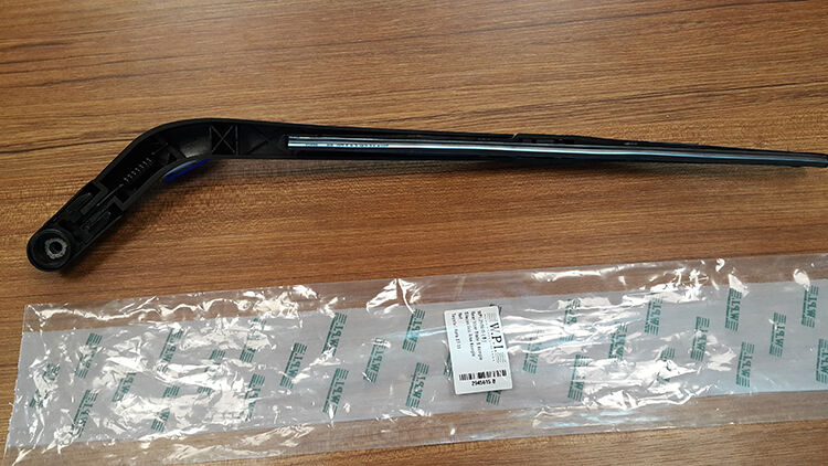 WPI 2945615B ARKA SİLECEK KOLU KOMPLE TOYOTA AURIS 07-13