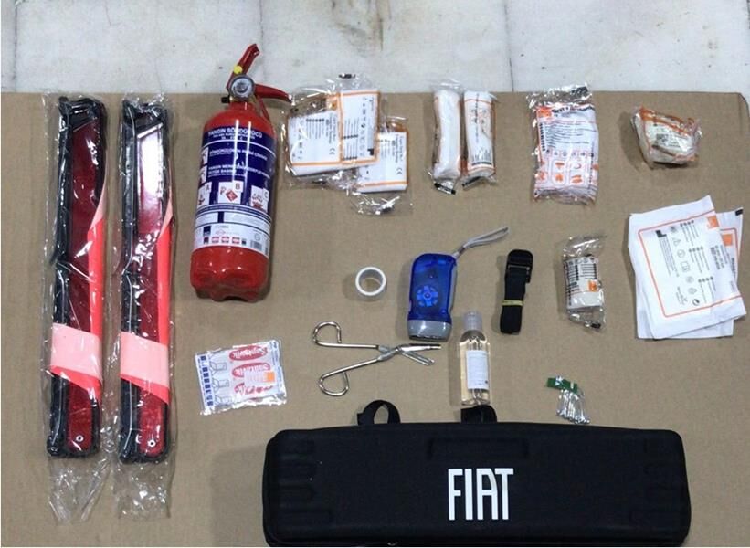OP 55108602 TRAFİK SETİ İLK YARDIM ÇANTASI YANGIN SÖNDÜRÜCÜ FIAT ORIJINAL ÇANTALI