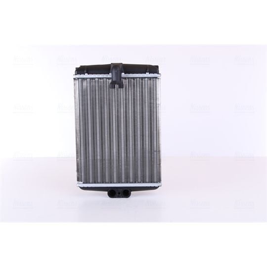 BSG BSG 60-530-010 W202-208-210 KALORIFER RADYATÖRÜ